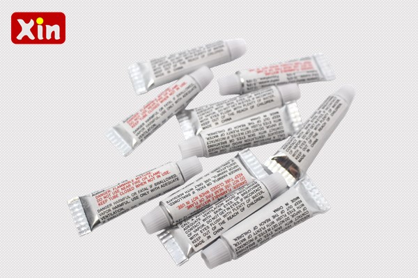 铝管装胶水