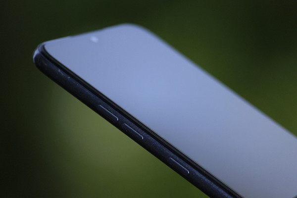 UV贴膜胶：从新兴应用到行业趋势的观察